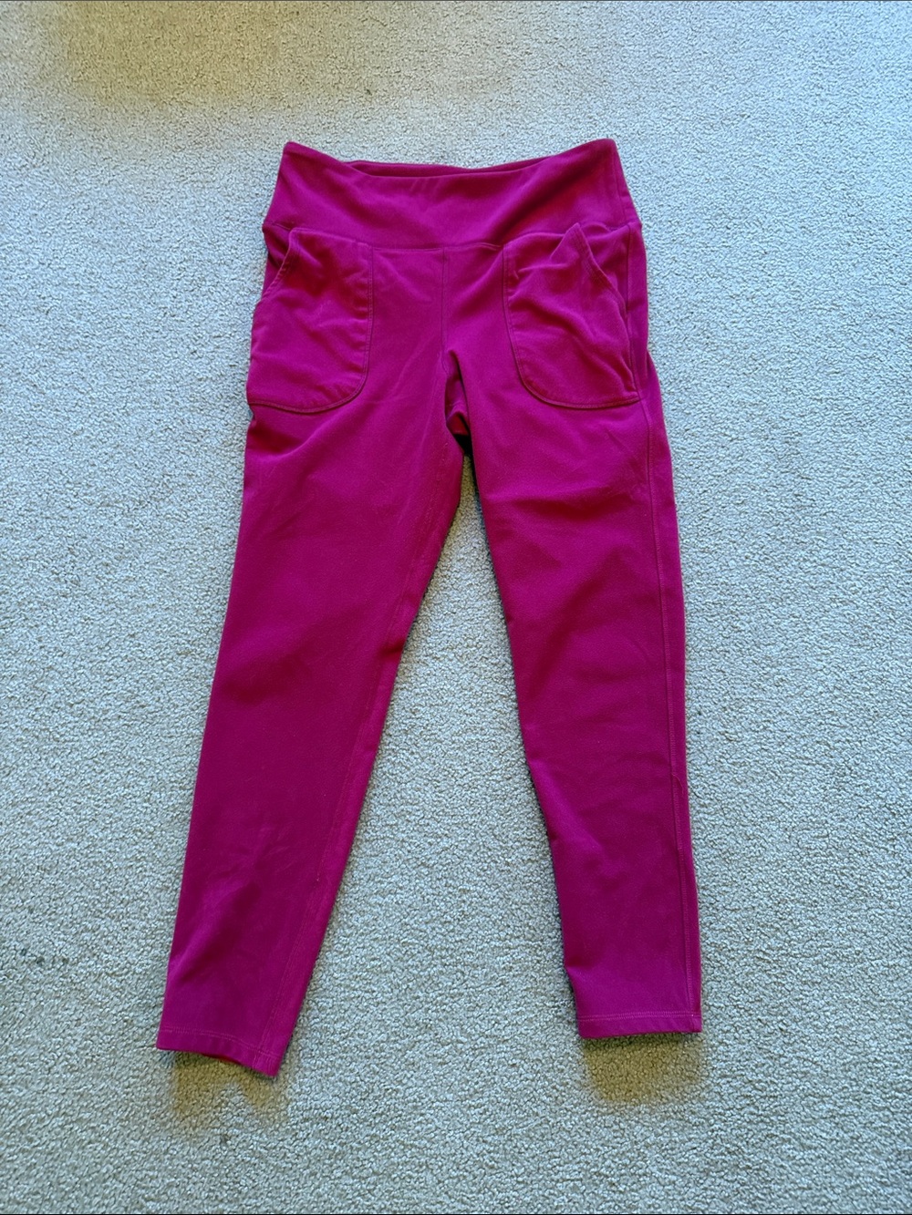 Sonoma Magenta Stretch Leggings with Front Pockets